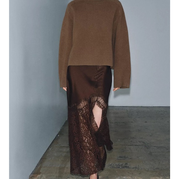 🔥LAST ONE LEFT! 🔥 ZARA NWT STUNNING Satin Effect Lace Skirt ZW Collection VIRAL - Picture 8 of 15